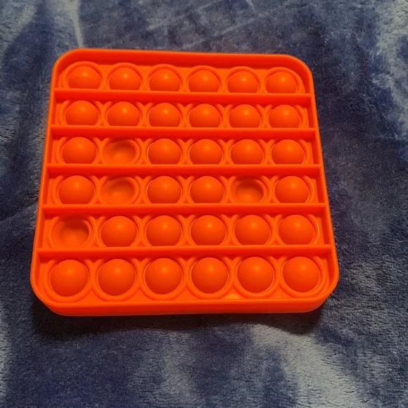 A fidget box - Picture 3 of 5